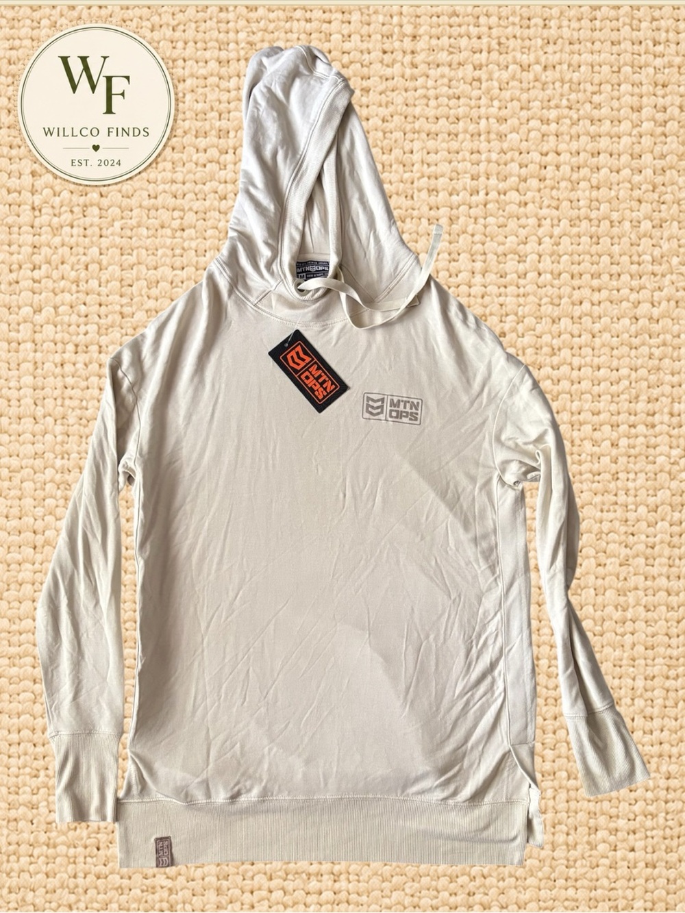 NWT MTN OPS Women's Lightweight Hoodie Sweatshirt in Cream Medium
